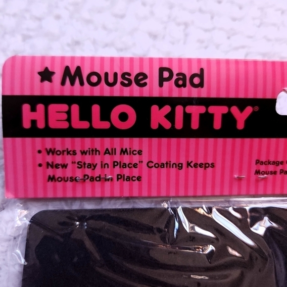 New 2013 Hello Kitty Mouse Pad - Picture 3 of 4